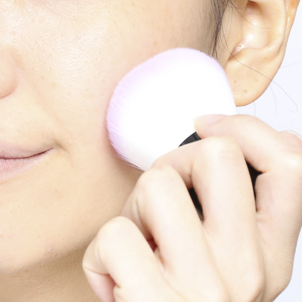 礦物粉底推薦|Rachel Wine 輕透礦物粉底