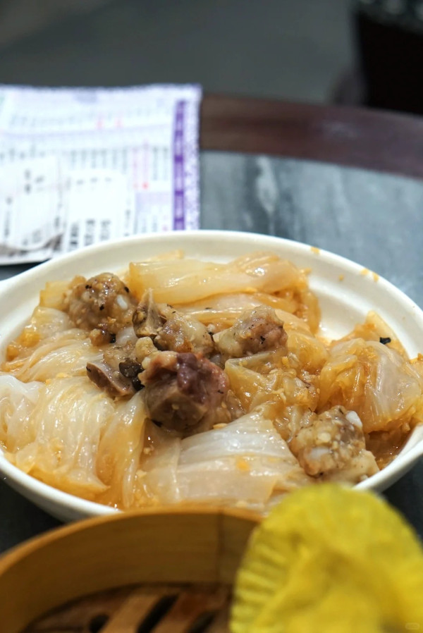 澳門宵夜推薦 澳門宵夜推薦。圖片來源:小紅書@啊啊7788、Facebook@一哥美食、Facebook@獨食麵屋、Facebook@大喜麻辣拌、Facebook@angel bb、小紅書@今天吃什麼、小紅書@粒粒子、小紅書@笑薯餅、小紅書@漢寶包、小紅書@每天吃啥、小紅書@藏ui、小紅書@吃一口比巴卜跳跳糖、Facebook@糖朝盛世、小紅書@長腿大寶貝