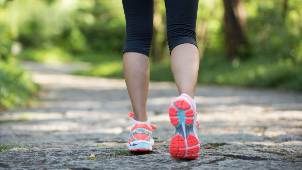 日本資深記者年逾92歲仍堅持報社工作 公開2大健康秘訣！愛吃1超級食物