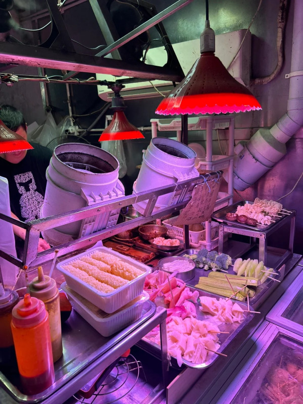 澳門宵夜推薦 澳門宵夜推薦。圖片來源:小紅書@啊啊7788、Facebook@一哥美食、Facebook@獨食麵屋、Facebook@大喜麻辣拌、Facebook@angel bb、小紅書@今天吃什麼、小紅書@粒粒子、小紅書@笑薯餅、小紅書@漢寶包、小紅書@每天吃啥、小紅書@藏ui、小紅書@吃一口比巴卜跳跳糖、Facebook@糖朝盛世、小紅書@長腿大寶貝