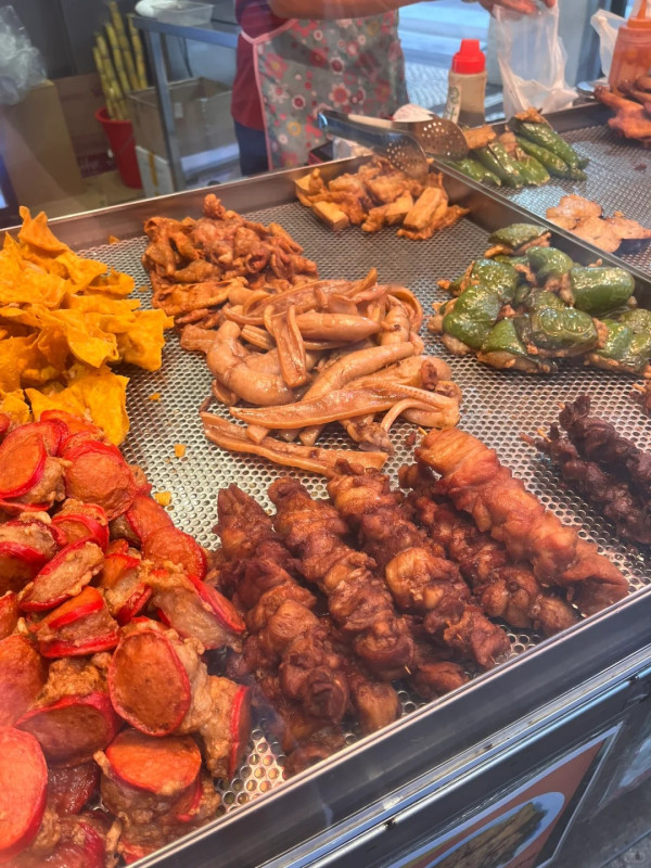 澳門宵夜推薦 澳門宵夜推薦。圖片來源:小紅書@啊啊7788、Facebook@一哥美食、Facebook@獨食麵屋、Facebook@大喜麻辣拌、Facebook@angel bb、小紅書@今天吃什麼、小紅書@粒粒子、小紅書@笑薯餅、小紅書@漢寶包、小紅書@每天吃啥、小紅書@藏ui、小紅書@吃一口比巴卜跳跳糖、Facebook@糖朝盛世、小紅書@長腿大寶貝