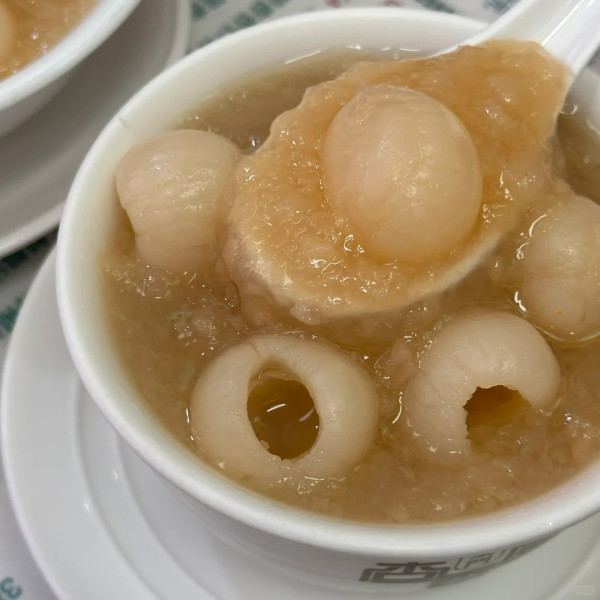 澳門宵夜推薦 澳門宵夜推薦。圖片來源:小紅書@啊啊7788、Facebook@一哥美食、Facebook@獨食麵屋、Facebook@大喜麻辣拌、Facebook@angel bb、小紅書@今天吃什麼、小紅書@粒粒子、小紅書@笑薯餅、小紅書@漢寶包、小紅書@每天吃啥、小紅書@藏ui、小紅書@吃一口比巴卜跳跳糖、Facebook@糖朝盛世、小紅書@長腿大寶貝