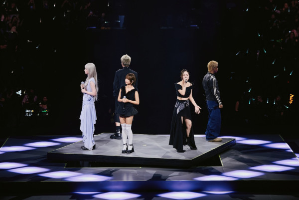 華納家族澳門演唱會｜陳奕迅愛女初登舞台展大將之風 Gareth.T驚喜宣布英國演唱會