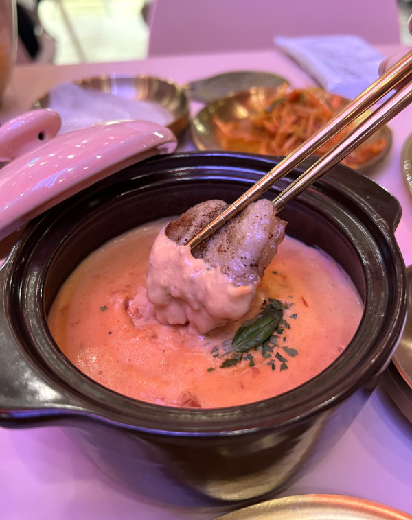 香港韓國餐廳13間心水推薦！必食拉絲芝士炸豬扒＋爆膏醬油蟹＋米芝蓮推介