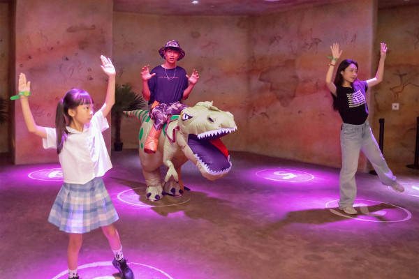 珠海5大親子好去處。資料/圖片來源：KKday、Trip.com、長隆飛船樂園、長隆海洋王國、小紅書@夏天的雨、小紅書@自轉陀螺