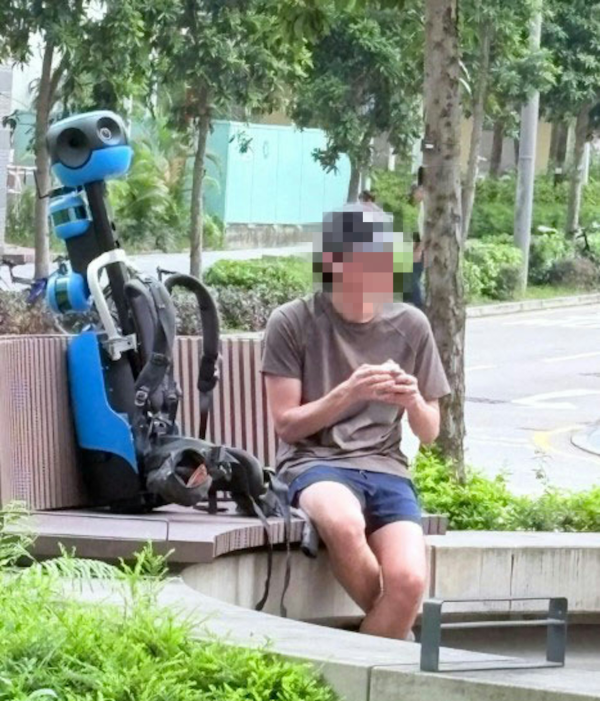 九龍城目擊Google街景作業員獲封「行走的地圖」炎夏揹巨型裝置工作