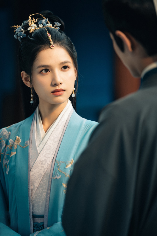 野狗骨头｜张婧仪是谁？9件事起底新生代花旦+历年9部人气代表作一览