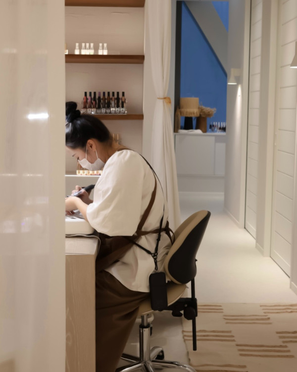 角蛋白美睫店推薦｜LashLab HK