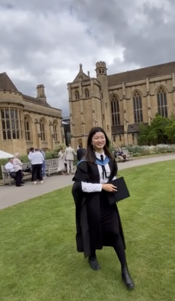 囡囡被讚撞樣似岑麗香 (圖片來源:IG@cannyleungchishan)