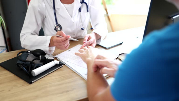 落雨令皮膚易敏感出濕疹？10招改善濕疹痕癢（圖片︰iStock）