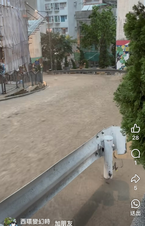 黑雨｜長途機乘客滯空驚魂27小時 機內影片流出 乘客連連尖叫雷聲不斷