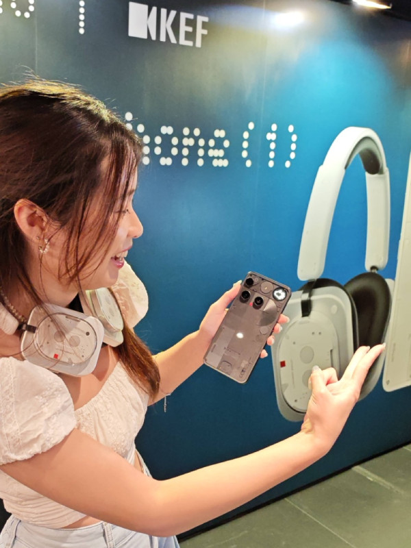 實測｜Nothing Phone (3) Glyph Matrix革新互動體驗 挑戰高階手機市場