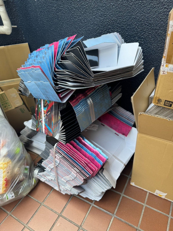 有片！台灣旅客大鬧日本澀谷坐斑馬線稱超好玩！台網民斥：不要丟台灣臉 