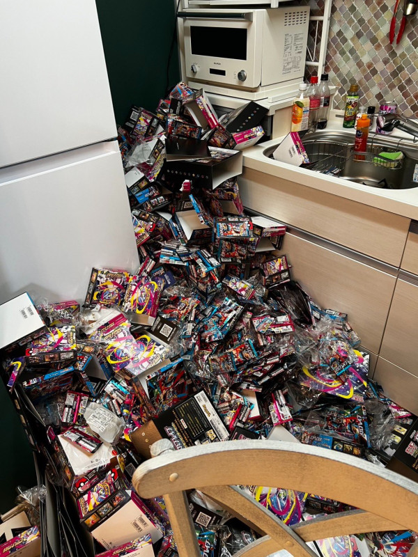 有片！台灣旅客大鬧日本澀谷坐斑馬線稱超好玩！台網民斥：不要丟台灣臉 