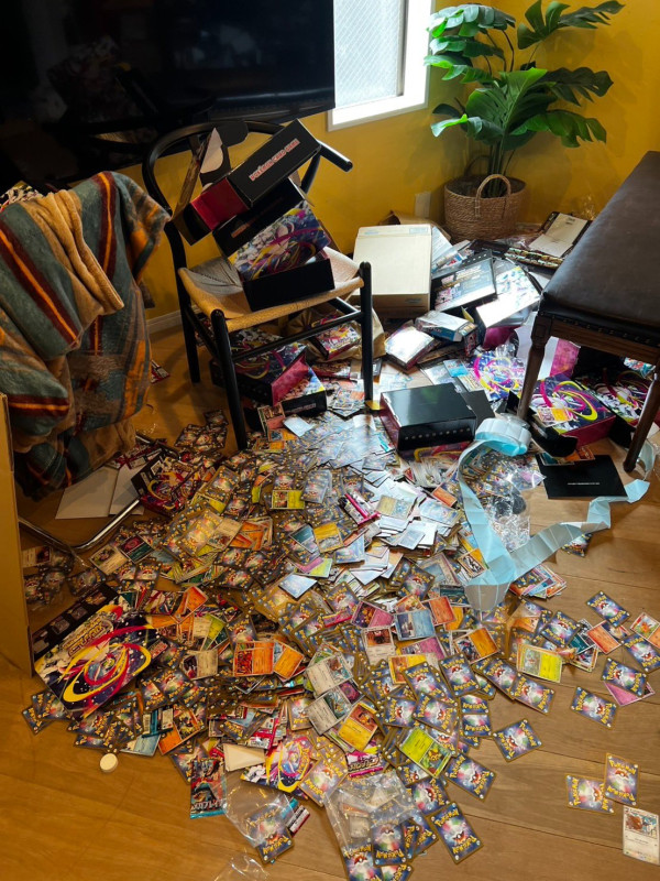 有片！台灣旅客大鬧日本澀谷坐斑馬線稱超好玩！台網民斥：不要丟台灣臉 