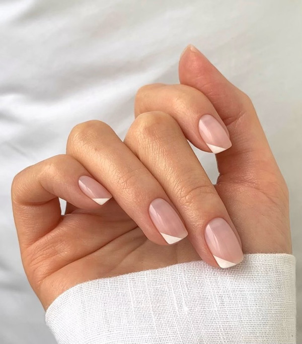 圖片來源：IG@raelondonnails