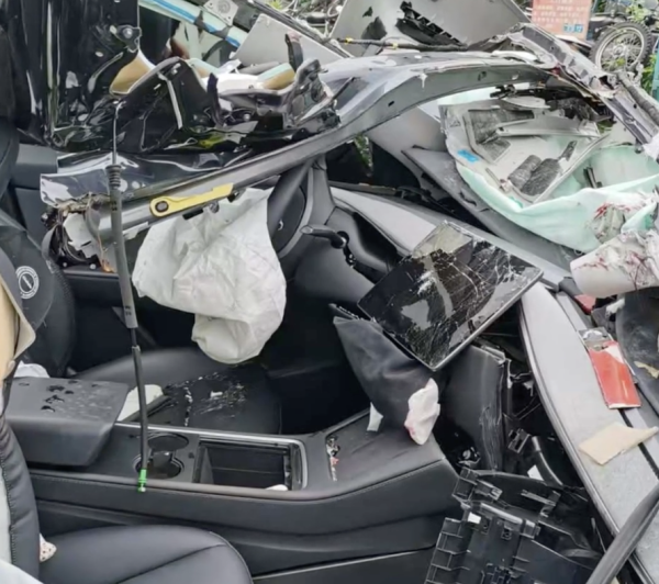 Tesla致命車禍錄像消失 家屬索求數據遭拒 網紅記者助維權