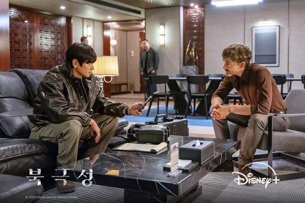 暴風圈韓劇Disney+線上看（圖片來源：IG@disneypluskr）