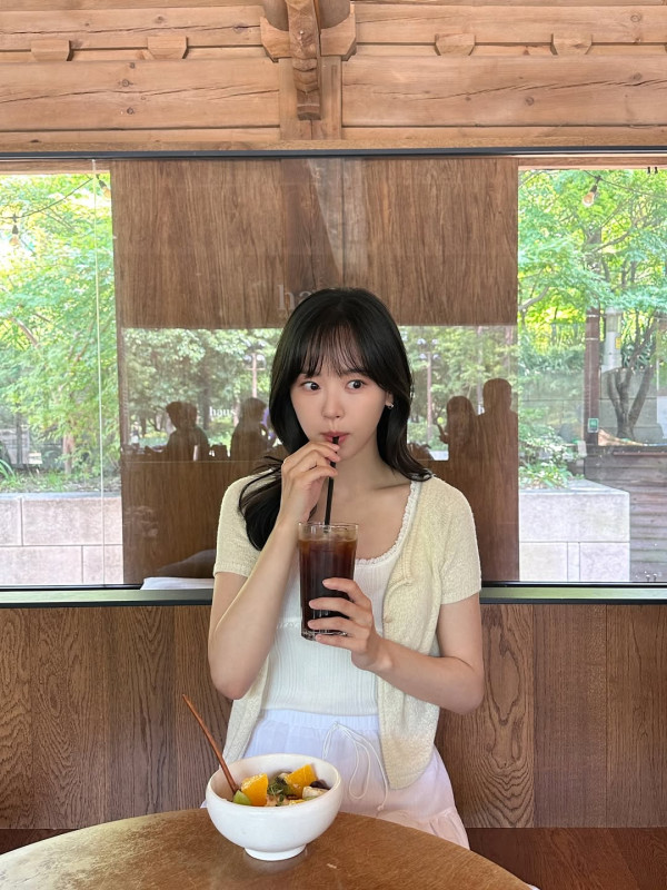 名校出生(圖片來源：IG@k_hanna_）