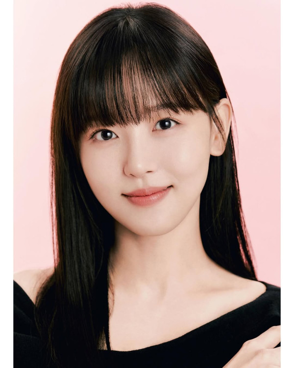 《母胎單身戀愛大作戰》和徐仁國擔綱主持（圖片來源：IG@k_hanna_）