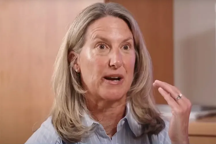 57歲女子日吃1營養保健品現黃膽 肝酵素超標60倍險致肝衰竭！