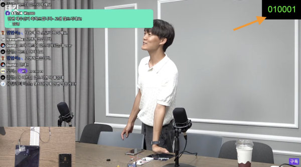 耐用性測試挑戰  YouTuber 人手摺疊20萬次 Galaxy Z Fold 7 官方數據「50萬次」