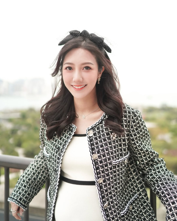 產後即復出（圖片來源：IG@reginahyt）