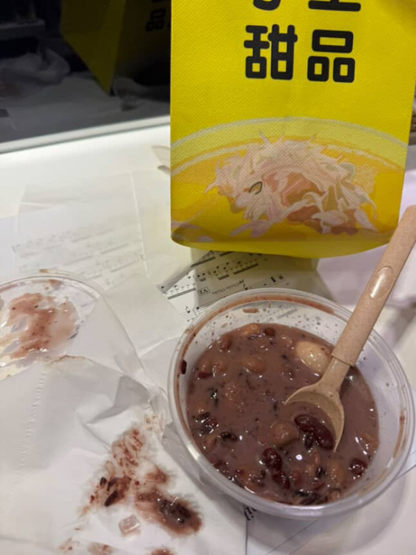 網民控連鎖甜品店糖水含玻璃碎片！銅鑼灣店出事事主已報食環  留言：報警啦