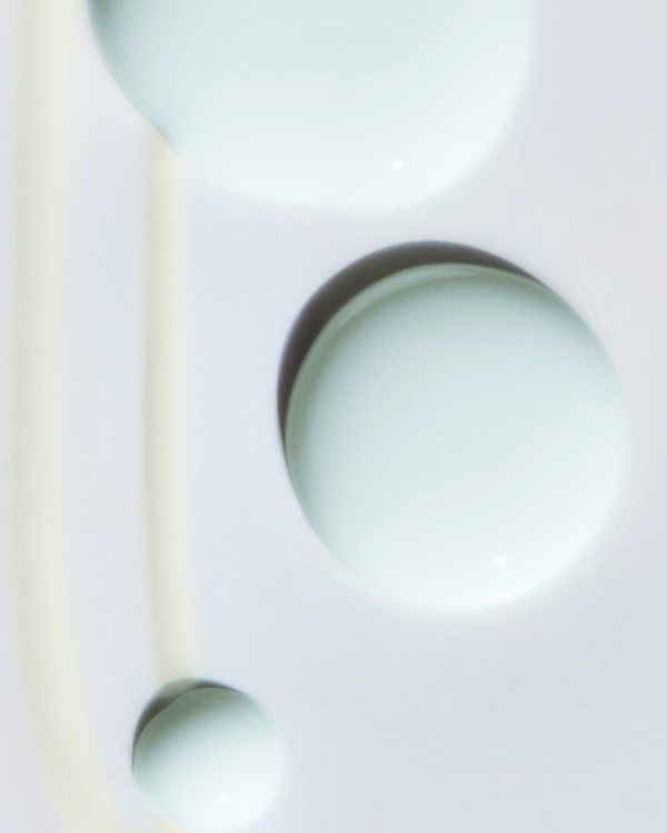 保濕精華推薦｜LA MER 賦活保濕精華