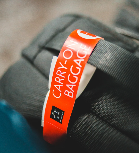 機場員工警告行李標籤別亂丟 隨時成為騙徒目標惹損失 建議這樣處理!