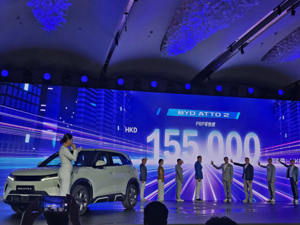 新車速遞｜BYD ATTO 2登港 搭載VtoL反向供電技術 17萬有找可邊露營邊唱K