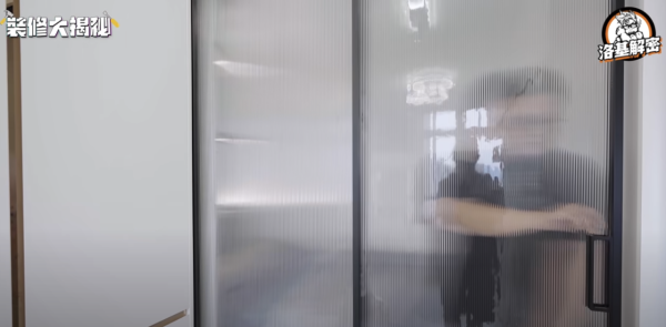 極簡純白美學！土瓜灣280呎居屋用隱藏式收納桌打造多元儲物釋放空間