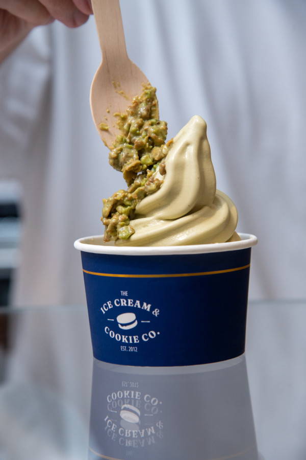 免費送新加坡手工ICC雪糕300份 湯圓雪糕+草莓益力多+麻糬拿鐵