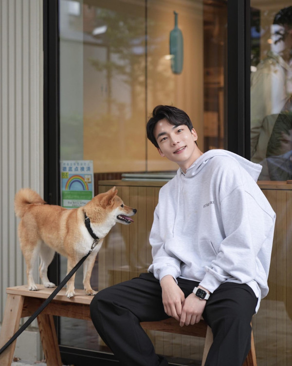 戀愛倒數1小時男嘉賓（圖片來源：IG@jay__jung）