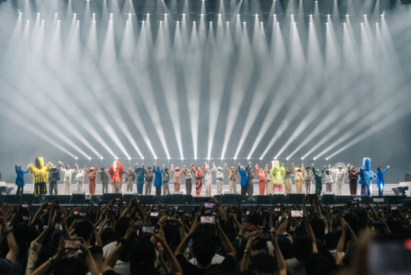 陳奕迅澳門演唱會2025｜張繼聰謝安琪陳奕迅世紀合照！當年曾慘遭婚變緋聞纏身