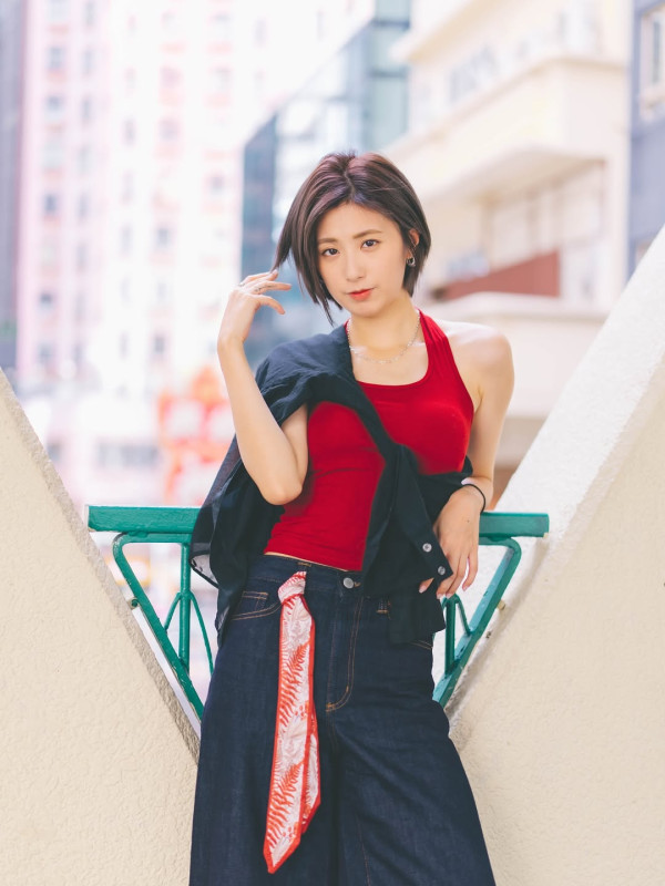 Kathy仔王頌茵認與夏雨兒子黃奕晨拍拖 新戀情曝光同台藝人傳緋聞多年終認愛