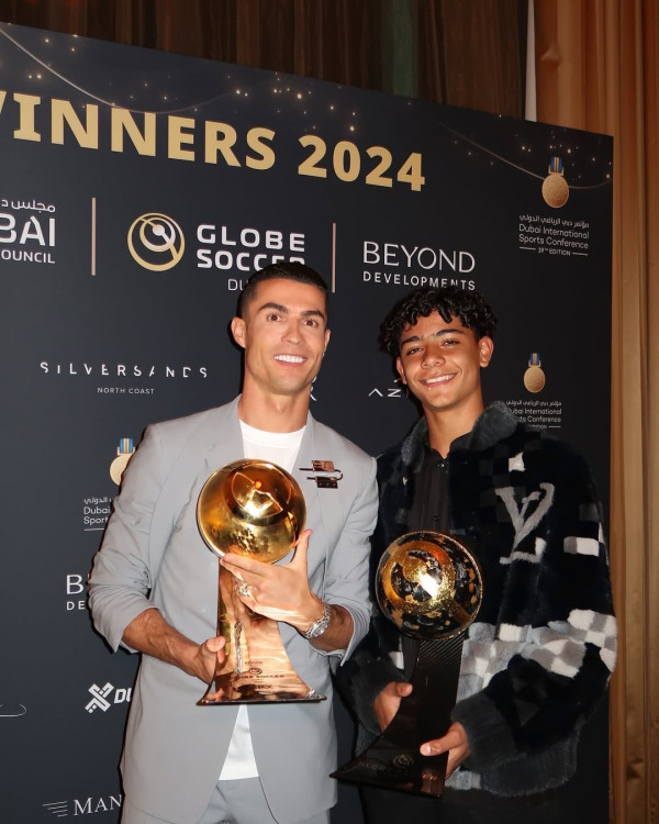 C朗宣布求婚成功 Georgina正式升格做老婆（圖片來源：IG@georginagio）