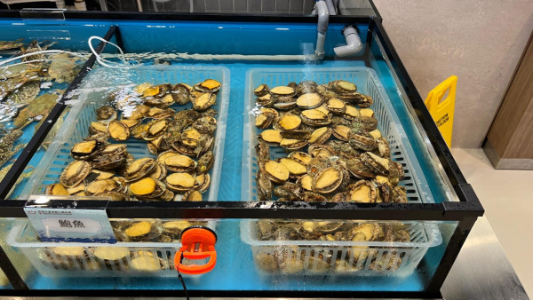 港島新開7000呎即撈活海鮮放題 $268起無限食M5 和牛＋花蟹＋鮑魚＋蟶子 指定人士可減$100