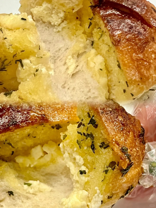 上梅林美食。圖片來源：大眾點評、小紅書@不晚、小紅書@A.Mei、小紅書@蕾蕾酱iii、小紅書@維基兼職法師、小紅書@一隻糯米雞、小紅書@兩隻餵食貓、小紅書@椿山曉、小紅書@一顆李子、小紅書@貓大人飽獵行動