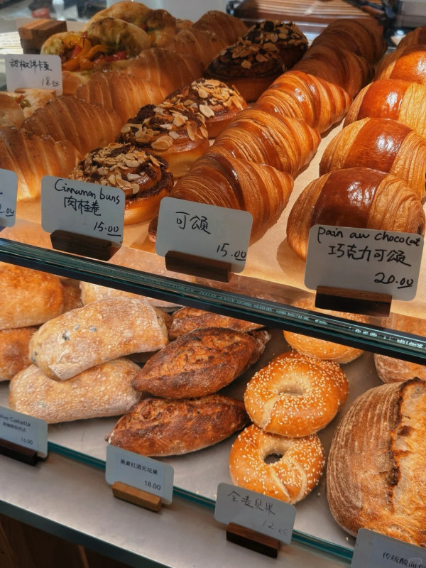 上梅林美食。圖片來源：大眾點評、小紅書@不晚、小紅書@A.Mei、小紅書@蕾蕾酱iii、小紅書@維基兼職法師、小紅書@一隻糯米雞、小紅書@兩隻餵食貓、小紅書@椿山曉、小紅書@一顆李子、小紅書@貓大人飽獵行動