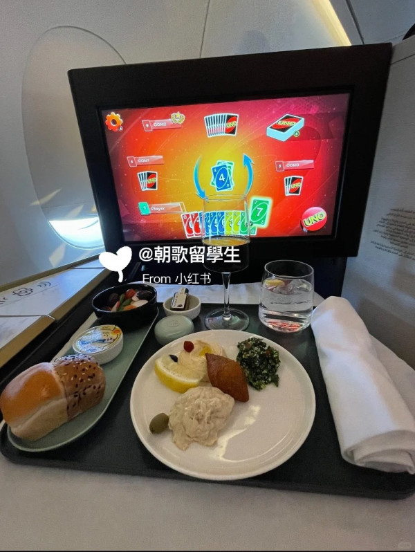 亞航飛仁川航班弄錯降落機場 空服員竟無一發覺!網民:好彩唔係飛錯平壤