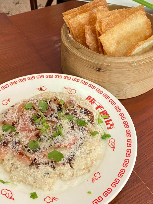 上梅林美食。圖片來源：大眾點評、小紅書@不晚、小紅書@A.Mei、小紅書@蕾蕾酱iii、小紅書@維基兼職法師、小紅書@一隻糯米雞、小紅書@兩隻餵食貓、小紅書@椿山曉、小紅書@一顆李子、小紅書@貓大人飽獵行動