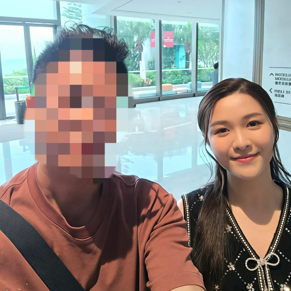 被網民指「走曬樣」(圖片來源：小紅書@舊夢隨影）