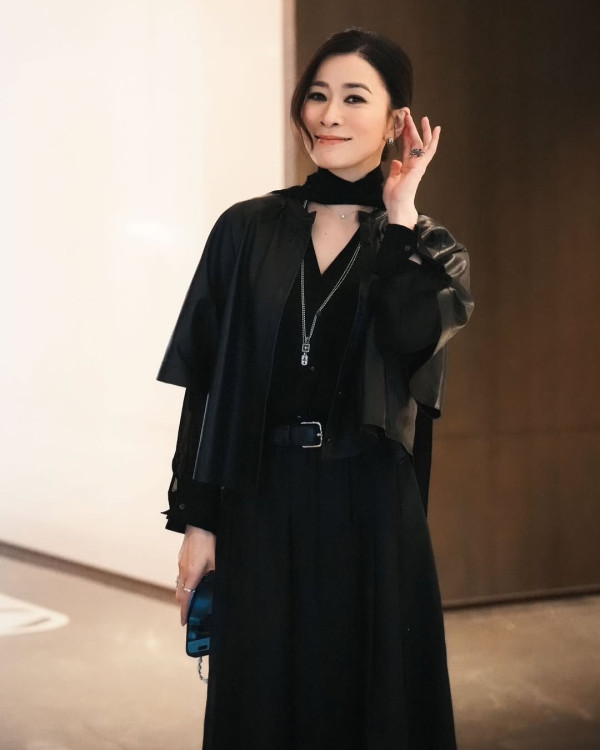 獲讚「凍齡女神」（圖片來源：IG@charmaine_sheh）