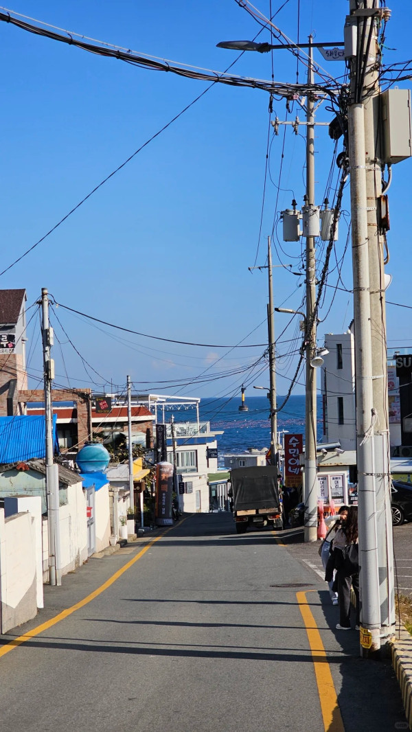 韓國釜山膠囊列車