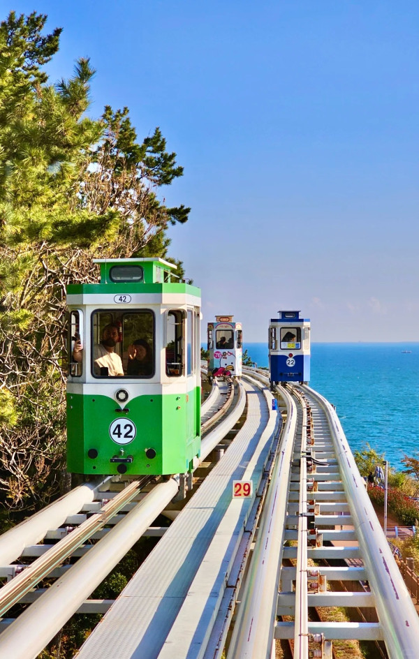 韓國釜山膠囊列車