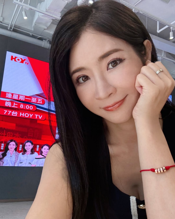 前東張女神利穎怡宣布懷孕喜訊！與圈外老公結婚6年終造人成功