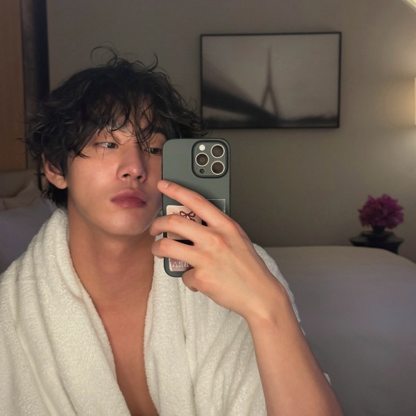 安孝燮近年人氣爆紅（圖片來源：IG@imhyoseop）