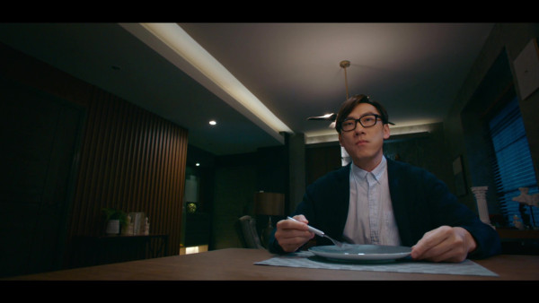 麻雀樂團丨Patrick Sir林溥來首演變態殺人狂 陰森眼神勁搶！兩個月內激減15磅 