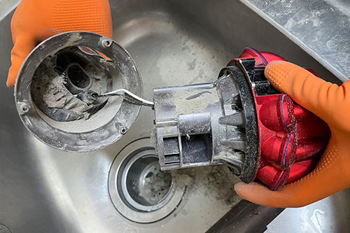 車用吸塵機選購攻略 吸力越強越好？使用保養方法睇清